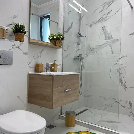 Apartment Queen's Deluxe Mamaia Nord Navodari