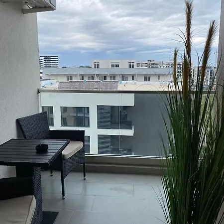 Apartment Queen's Deluxe Mamaia Nord Navodari